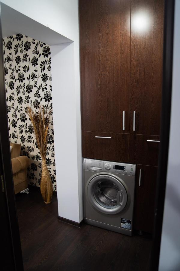 Ultracentral Golden Apartament 2 Сучава Экстерьер фото